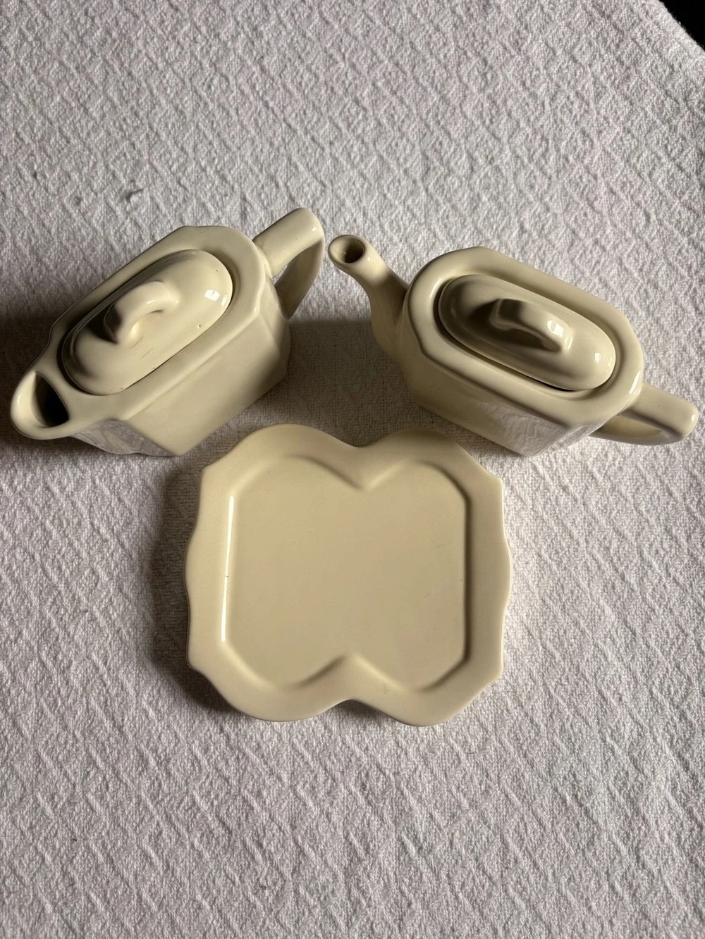 RESTORATION HARDWARE: Le Thé Pour Deux (“Tea For Two”) White Porcelain Tea Set